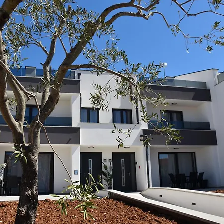 Apartment Rismondi 37d